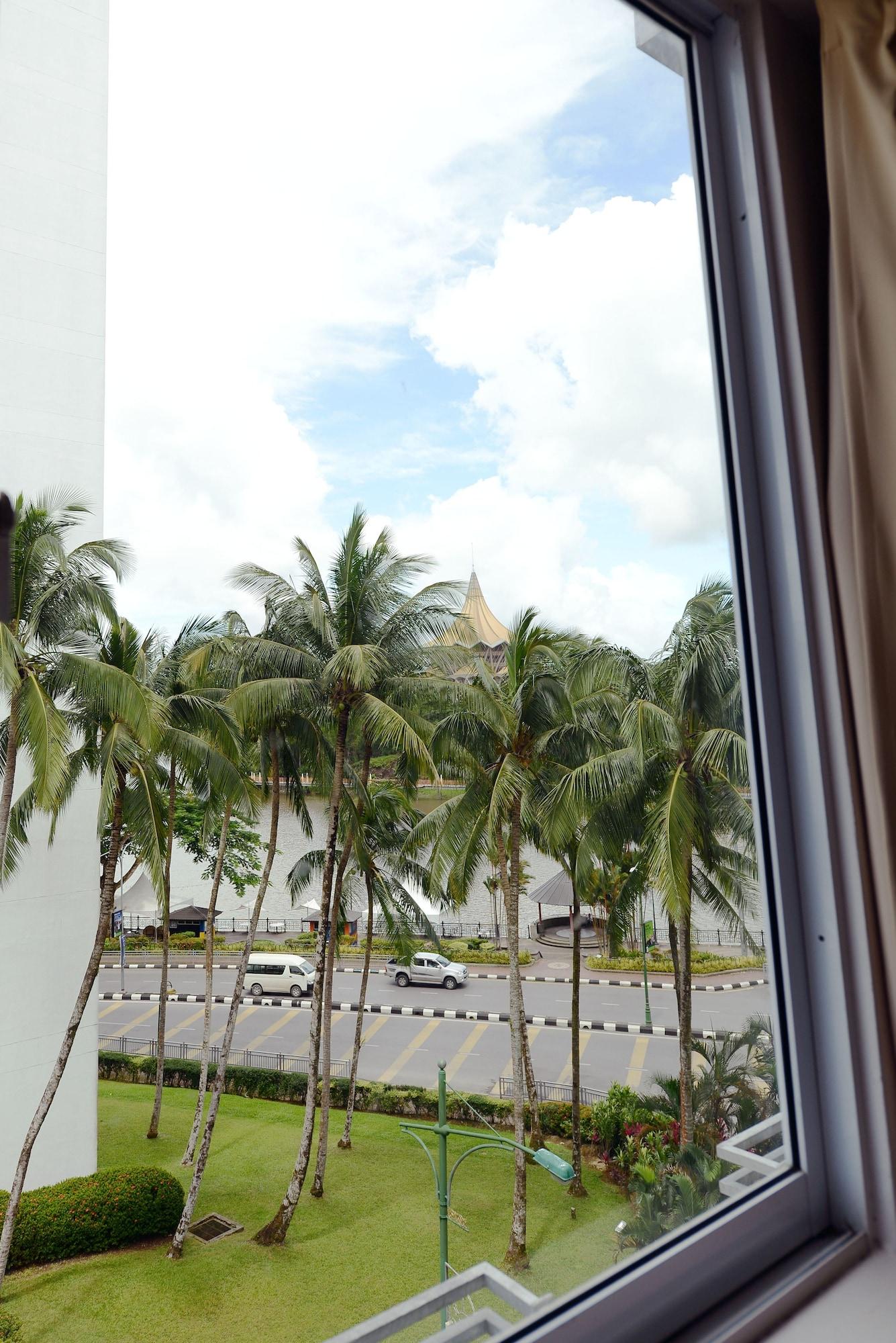 Tune - Waterfront Hotel Kuching