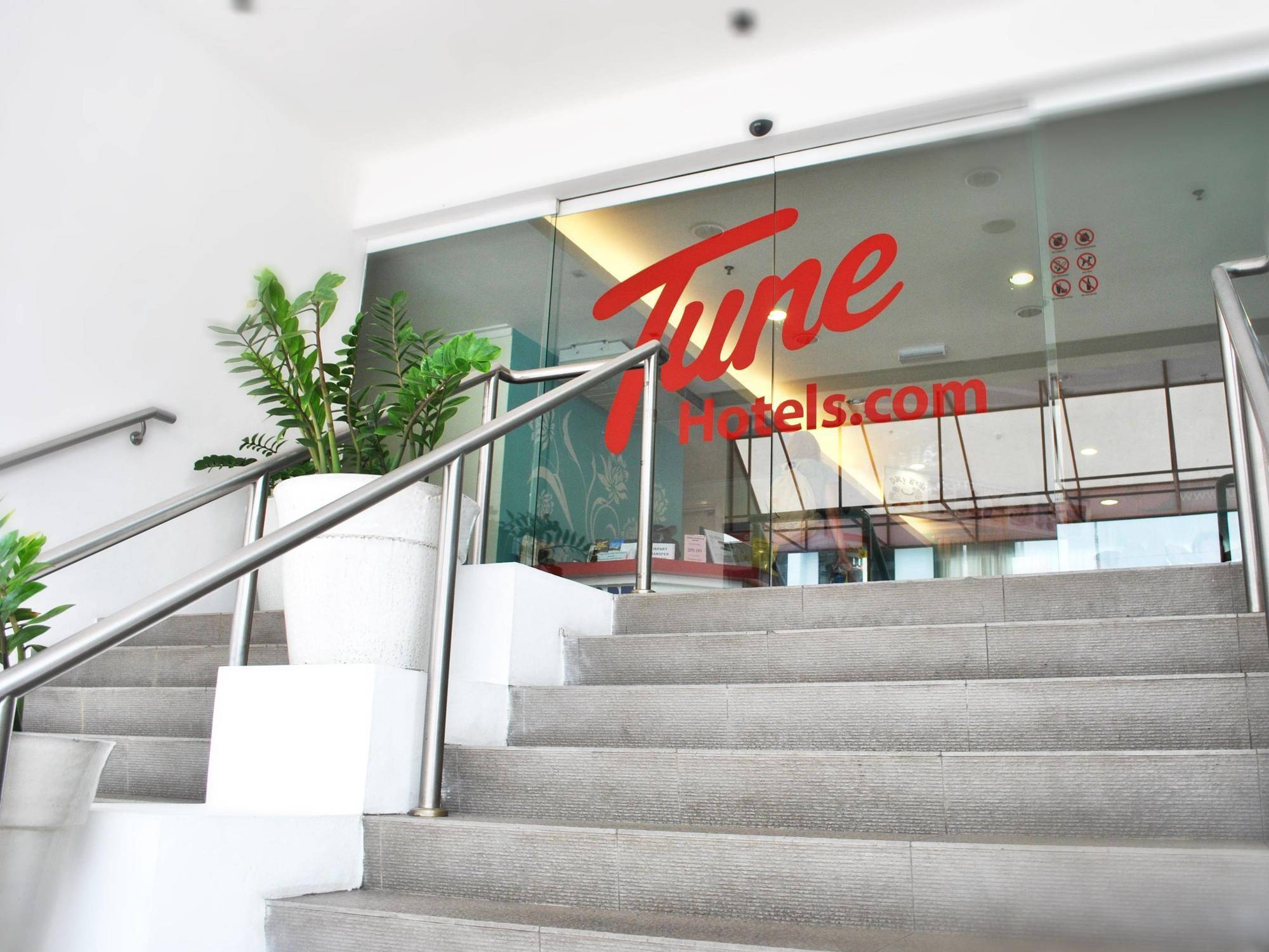 Tune - Waterfront Hotel 3*